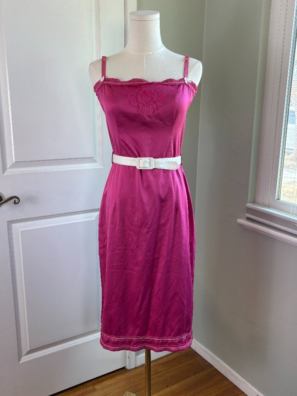 Bundle 2/$30! NEW Illicit Martini Pink Satin Rose Embroidered Belted Dress S